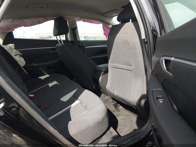 HYUNDAI SONATA SEL - 8