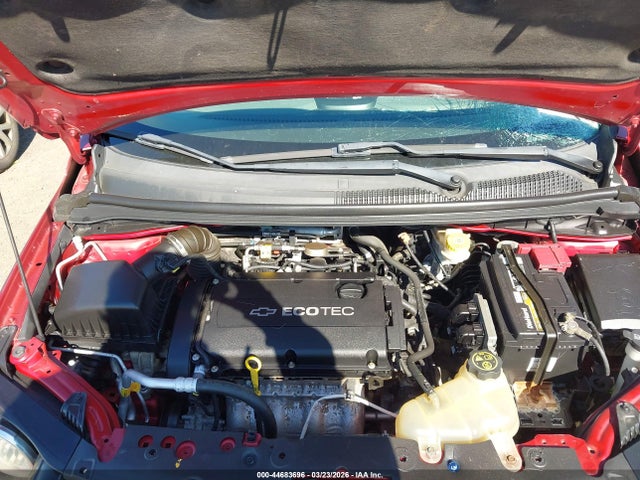 CHEVROLET SONIC 2LT - 10