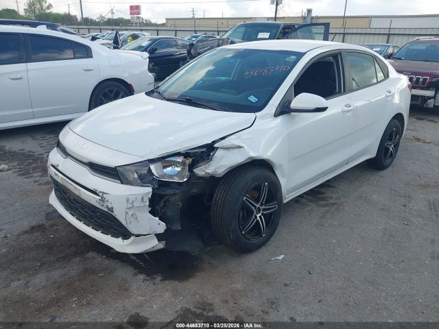 KIA RIO - 2