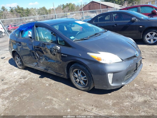 TOYOTA PRIUS - 1