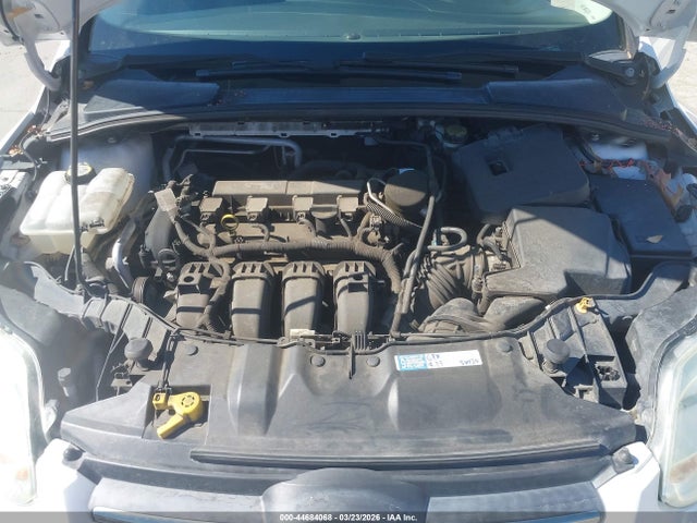 FORD FOCUS S - 10