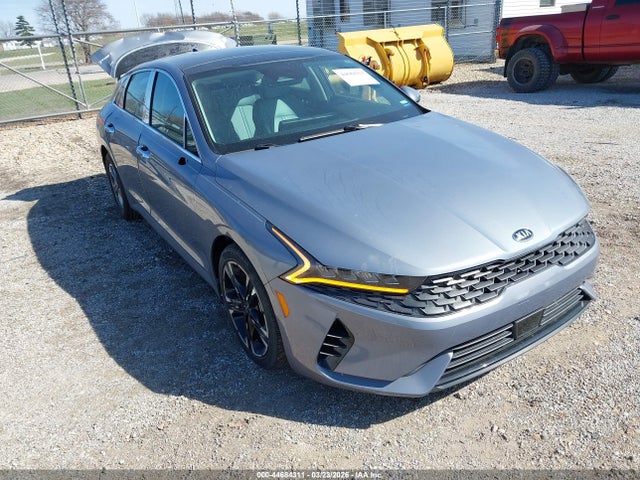 2021 KIA K5 EX