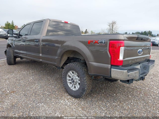 2017 FORD F-250 XLT 照片 3