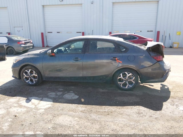 2019 KIA FORTE LXS — миниатюра 13