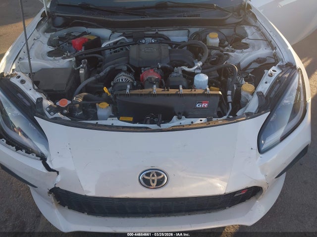 2025 Toyota GR86 PREMIUM 照片 10