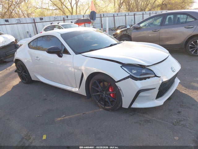 2025 Toyota GR86 PREMIUM 照片 1