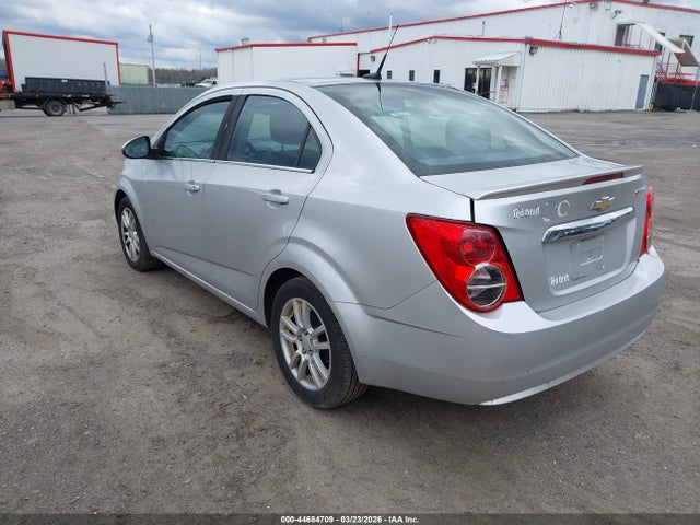 CHEVROLET SONIC LT AUTO - 3