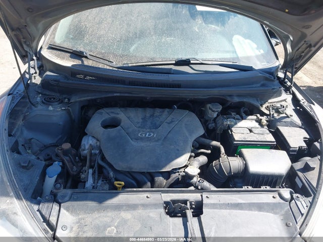 HYUNDAI VELOSTER BASE W/BLACK - 10