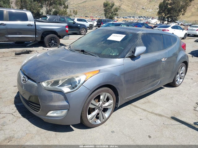HYUNDAI VELOSTER BASE W/BLACK - 2
