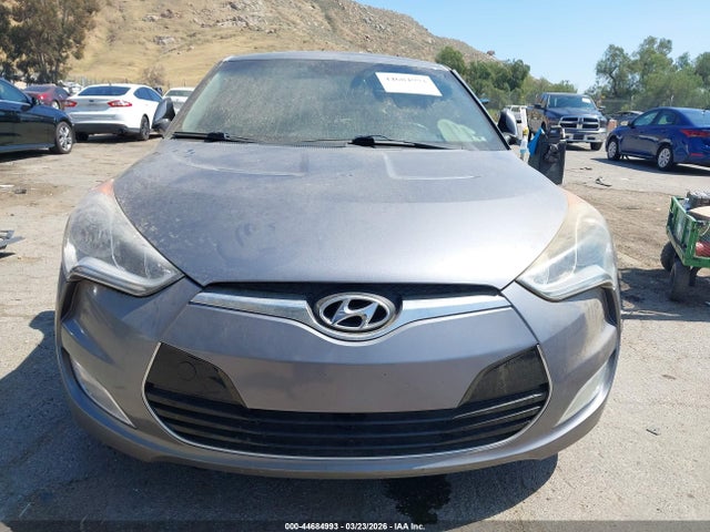 HYUNDAI VELOSTER BASE W/BLACK - 6