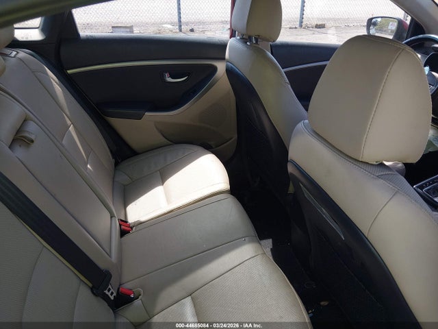 HYUNDAI ELANTRA GT - 8