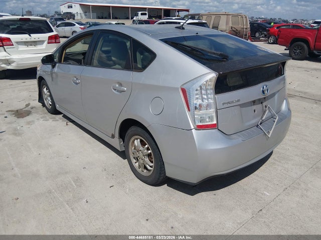 TOYOTA PRIUS - 3