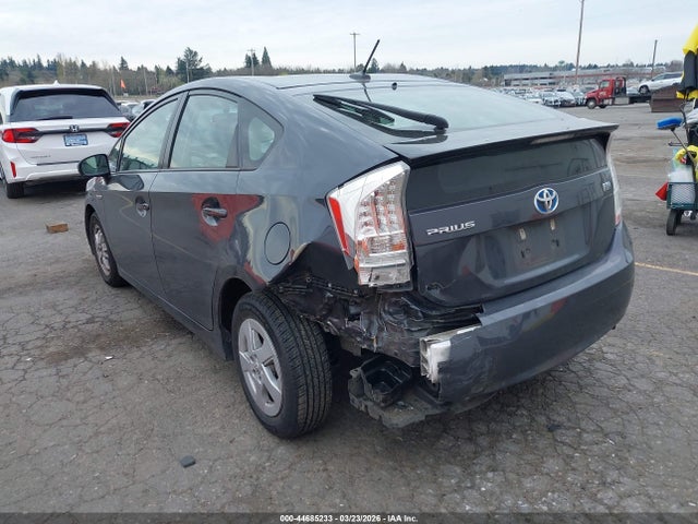 TOYOTA PRIUS - 3