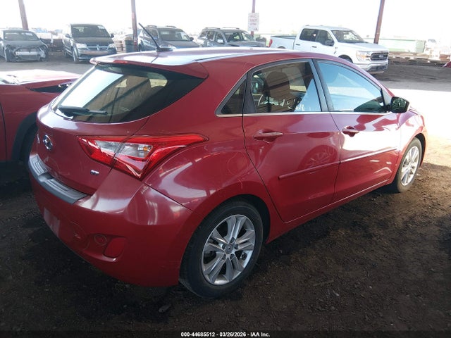 HYUNDAI ELANTRA GT - 4