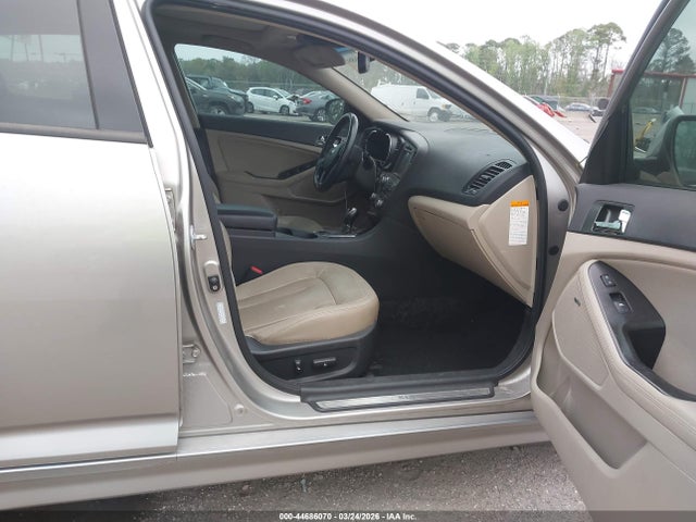 KIA OPTIMA HYBRID EX - 5