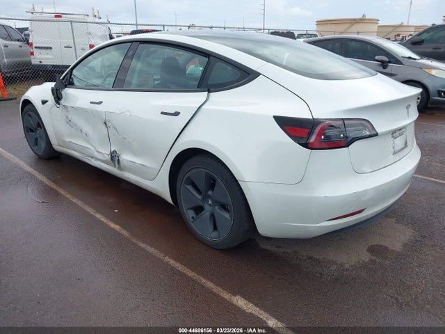 2023 Tesla MODEL 3 REAR-WHEEL DRIVE — фото 3