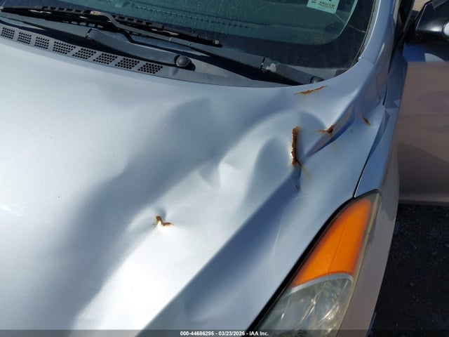 HYUNDAI ELANTRA GLS - 6