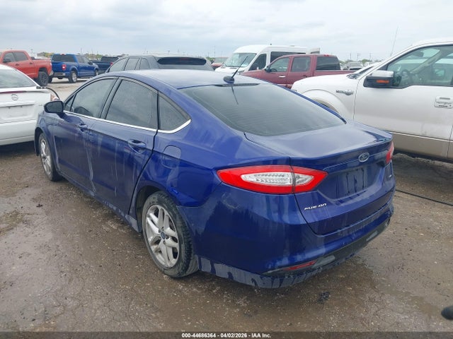 FORD FUSION SE - 3
