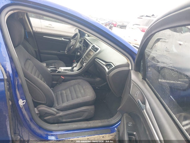 FORD FUSION SE - 5