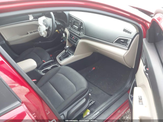 HYUNDAI ELANTRA SE - 5