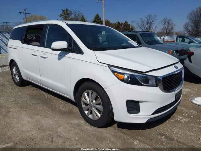 2016 KIA SEDONA LX