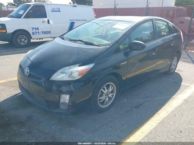 2010 Toyota PRIUS II photo 2