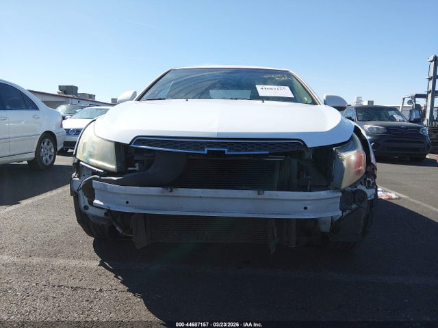 CHEVROLET CRUZE 2LT - 6