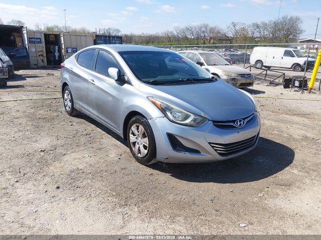 HYUNDAI ELANTRA SE - 1