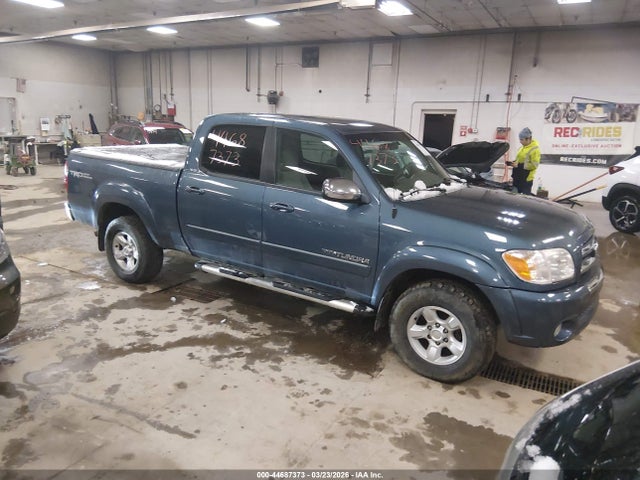 TOYOTA TUNDRA - 1