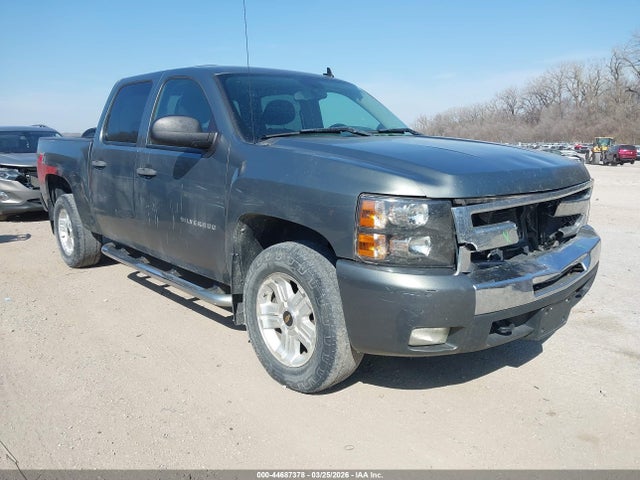 CHEVROLET SILVERADO 1500 LT - 1