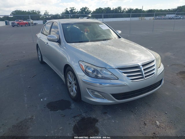 HYUNDAI GENESIS 3.8 - 1