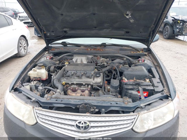 TOYOTA CAMRY - 10