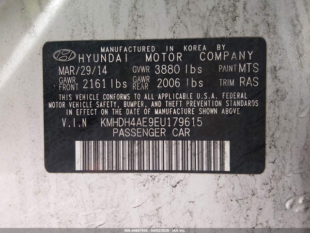 HYUNDAI ELANTRA SE - 9