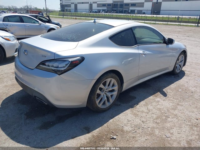 HYUNDAI GENESIS 2.0T - 4