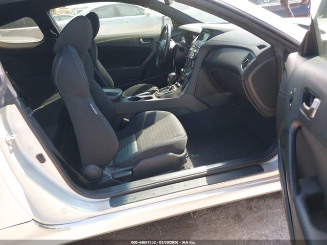 HYUNDAI GENESIS 2.0T - 5