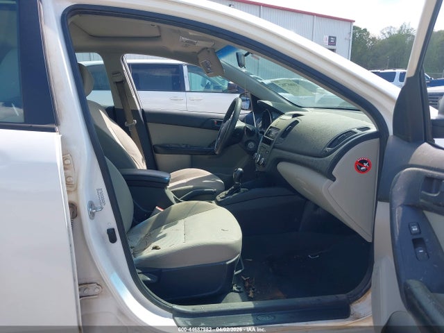 KIA FORTE EX - 5