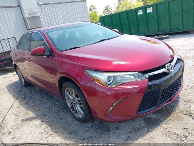 TOYOTA CAMRY - 1