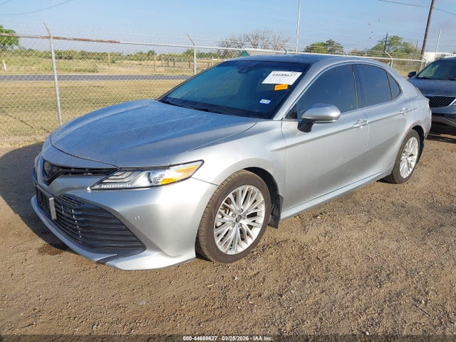 TOYOTA CAMRY - 2