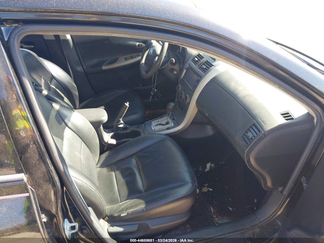 2013 Toyota COROLLA S 照片 5