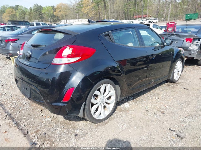 HYUNDAI VELOSTER BASE W/GRAY - 4