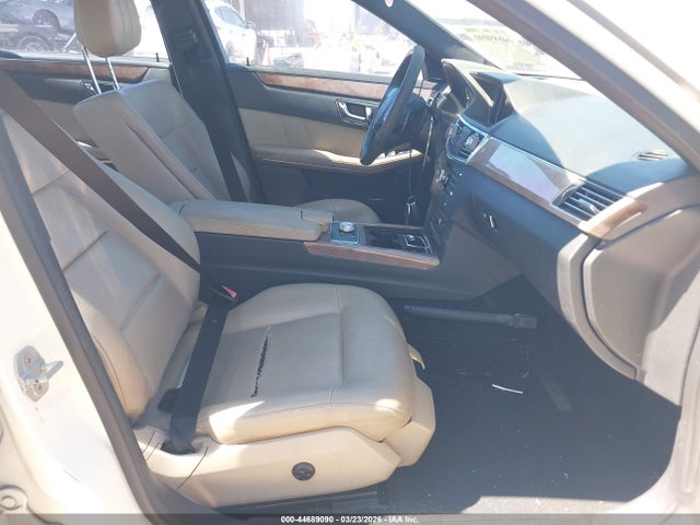 MERCEDES-BENZ E-CLASS - 5