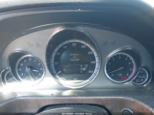 MERCEDES-BENZ E-CLASS - 7