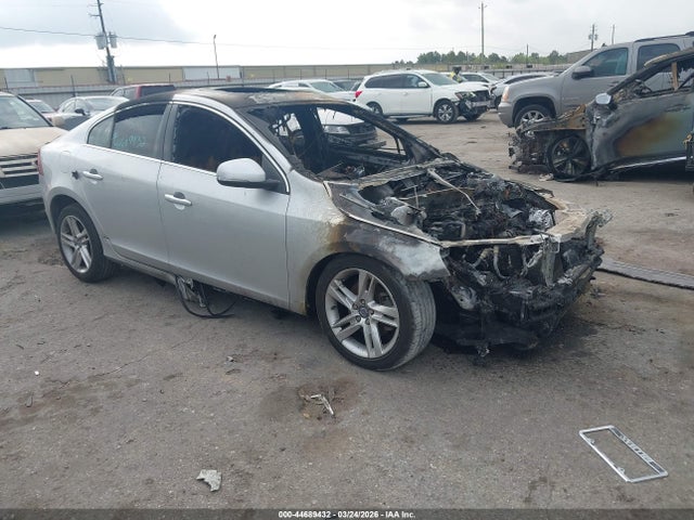 2015 VOLVO S60 T5 PREMIER PLUS