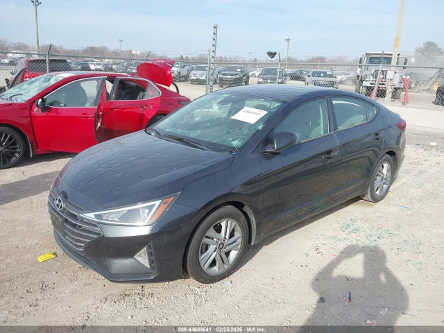 HYUNDAI ELANTRA SEL - 2