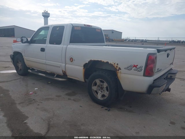 CHEVROLET SILVERADO 1500 LS - 3