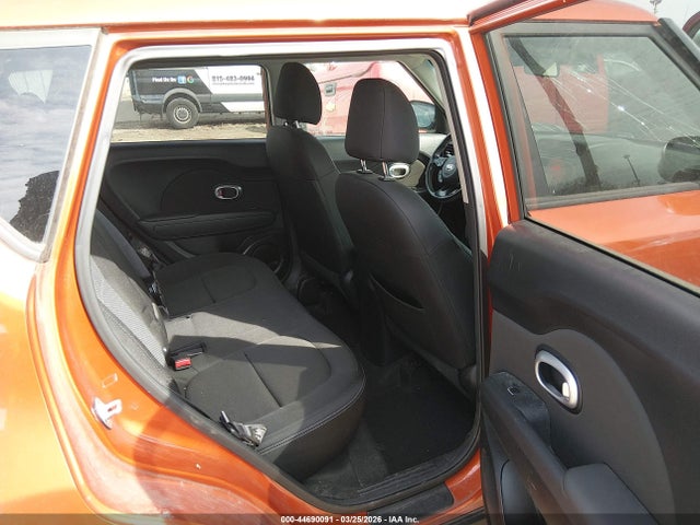 KIA SOUL + - 8
