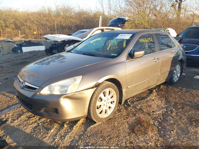 HONDA ACCORD 3.0 EX - 2