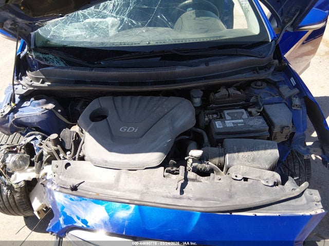 HYUNDAI ACCENT SE - 10