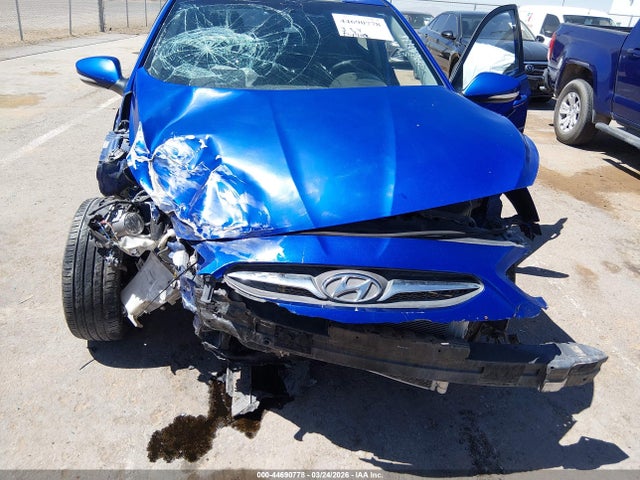 HYUNDAI ACCENT SE - 6