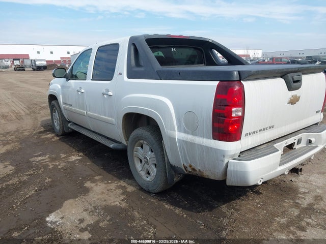 CHEVROLET AVALANCHE 1500 LT - 3
